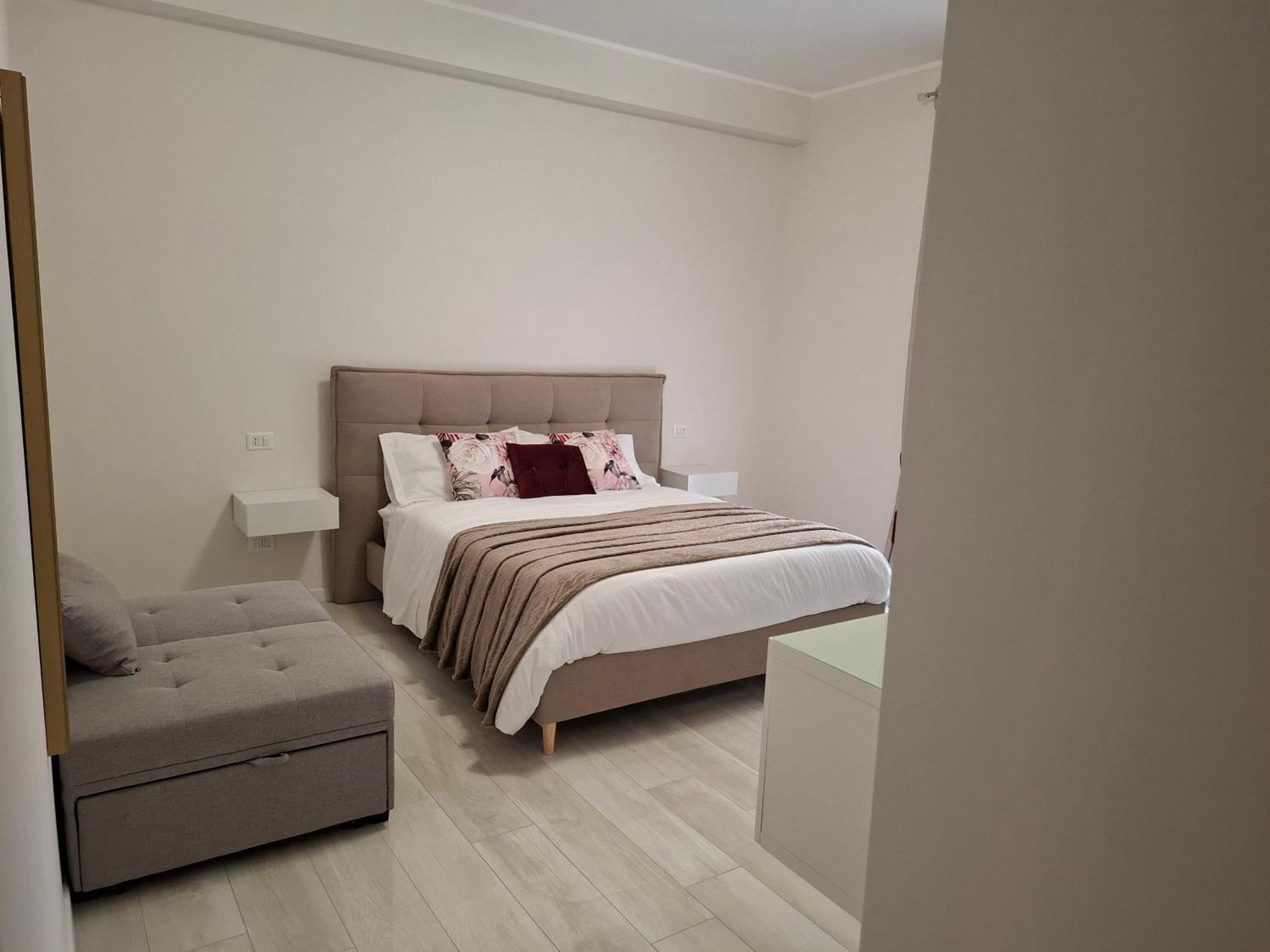 Mariam Royal Apartment & Rooms Reggio de Calabre Extérieur photo